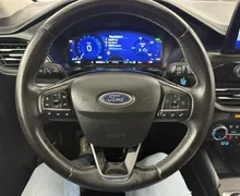 Notranja slika - Ford Kuga - 2.5 Vignale.NEMŠKI+4ALU.KAMERA.PANORAMA.KLUKA.LED - 13 - Predogledna slika