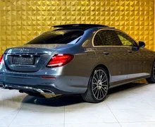 Notranja slika - Mercedes-Benz E-Razred - E200d AMG Line-PANO-KAMERA-GRETJE-AMBI - 11 - Predogledna slika