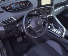 Zunanja slika - Peugeot 5008 - 1.5HDI Active EAT8 LED•TEMP•LANE•7-SED•KAMERA•17C• - 5 - Predogledna slika