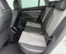Notranja slika - Škoda Enyaq IV - Selection 50-18 COL ALU Lane assist Kamera PDC... - 11 - Predogledna slika