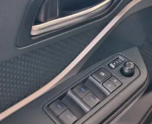 Zunanja slika - Toyota C-HR - 1.8 Hybrid C-ENTER Smart E-CVT•VL.KLJUKA•KAMERA• - 18 - Predogledna slika
