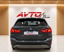 Notranja slika - BMW serija X1: - X1 sDrive18d-AUT-LED-NAVI-ACC-TEMPOMAT-PDC-ODLIČ.. - 8 - Predogledna slika