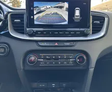 Notranja slika - KIA Ceed - 1.5 T-GDI EX Vision ISG - 17 - Predogledna slika