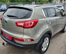 Zunanja slika - KIA Sportage - 2.0 CRDi AWD LX Urban SLOVENSKO POREKLO - 4 - Predogledna slika