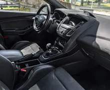 Zunanja slika - Ford Focus - RS - Recaro - SONY - Keyless - Šibedah - Xenon - 17 - Predogledna slika