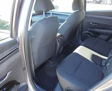 Zunanja slika - Hyundai Tucson - 1.6 T-GDI 150 PREMIUM 2WD°WINTER°1.LASTNIK°SLO°TOP - 11 - Predogledna slika