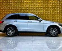 Notranja slika - Mercedes-Benz GLC-Razred - GLC220d 4MATIC AMG Line-KAMERA-GRETJE-F1 - 12 - Predogledna slika