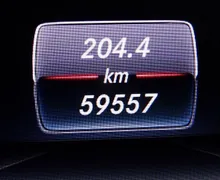 Zunanja slika - Mercedes-Benz GLA-Razred - GLA 180 AVT.-122KM - KOT NOV -NAVI-GRETJE SEDEŽEV - 14 - Predogledna slika