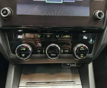 Notranja slika - Škoda Octavia - Combi 1.6 TDI Family - 22 - Predogledna slika