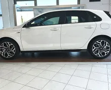 Zunanja slika - Hyundai i30 - 1.6 T-GDI PREMIUM N-LINE-WINTER-REZ.KOLO-VIDEO - 3 - Predogledna slika