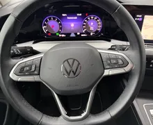 Notranja slika - Volkswagen Golf - 1.5 eTSI DSG Life-LED-ACC-PDC-Navi AppConnent.... - 8 - Predogledna slika