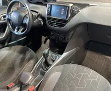 Zunanja slika - Peugeot 2008 - 1.6HDI-PARK SENZORJI-TEMPOMAT-MULTIFUNKCIJA-LED - 11 - Predogledna slika