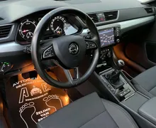Notranja slika - Škoda Superb - 2.0 TDI-112.000km-1.LASTNIK-LIZING ZA TUJCE-ACC - 8 - Predogledna slika