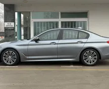 Zunanja slika - BMW Serija 5 - : M550i xDrive – masaža. HUD. M paket. WEBASTO - 8 - Predogledna slika