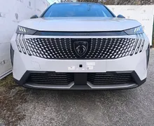 Zunanja slika - Peugeot 5008 - GT 1.2 HIBRID 145 E-DCT... - 6 - Predogledna slika