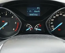 Zunanja slika - Ford Kuga - 2.0 TDCi 103kW 4x2 Trend+avt.klima+priklop +alu 17 - 13 - Predogledna slika