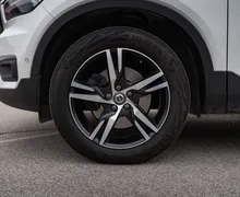 Zunanja slika - Volvo XC40 - T4 AWD R-Design Avt. - 6 - Predogledna slika
