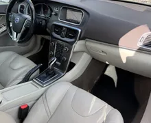 Zunanja slika - Volvo V40 - D2 Momentum AVT. |NAVI|PDC|USNJE| - 11 - Predogledna slika