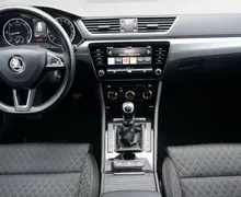 Zunanja slika - Škoda Superb - 2.0 TDI Style Combi  110 kW+Xenon+Memory+ACC+Kamer - 10 - Predogledna slika