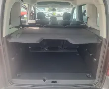 Notranja slika - Opel Combo - LIFE EV 100KW - 3.000€ SUBVENCIJE - VOZILO JE NOVO - 4 - Predogledna slika