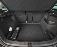 Notranja slika - Škoda Karoq - 1.5 TSI Style DSG - 10 - Predogledna slika