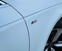 Notranja slika - Audi A4 - 1.4 TFSI-XENON+LED-AMBIENT-LIZING ZA TUJCE- - 8 - Predogledna slika