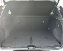 Notranja slika - Volvo XC40 - B3 P Core Avt. - 20 - Predogledna slika