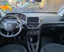 Zunanja slika - Peugeot 208 - 1.2 PURETECH 82 ZASLON-KLIMA-SLOVENSKI-1.LASTNIK - 9 - Predogledna slika