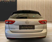 Notranja slika - Opel Insignia - Sports Tourer 1.6 CDTi Exclusive Avt.•Aktivni te - 8 - Predogledna slika