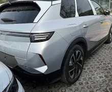 Zunanja slika - Opel Grandland - 1.2 MHEV 100KW TURBO GS SEJEMSKA AKCIJA - 4 - Predogledna slika