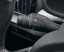 Zunanja slika - Volvo V60 - D3 Momentum FULLED•TEMP•VIRTUAL•KAMERA•2X-PDC•16C• - 10 - Predogledna slika
