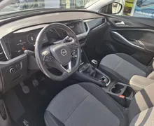Notranja slika - Opel Grandland - 1.2 TURBO 96KW - LEPO OHRANJEN - POTRJENA SERVISNA - 10 - Predogledna slika