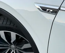 Notranja slika - Volkswagen Tiguan - 2.0 TDI-4X4-DSG-176KW-2X R LINE-VIRTUAL-FUL LED- - 10 - Predogledna slika