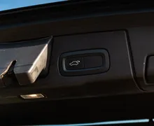 Motor in tehnologija - Volvo XC60 - D4 R-Design AWD Avt. - 13 - Predogledna slika