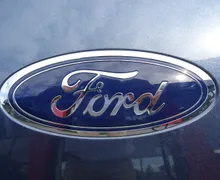 Zunanja slika - Ford Kuga - 4x2 1,5 EcoBoost/menjalnik B6 Trend - 12 - Predogledna slika