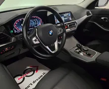 Notranja slika - BMW serija 3 Touring: - 320d Touring Advantage Avt- Laser.asist.HiFi.ALU18 - 9 - Predogledna slika