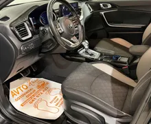 Notranja slika - KIA Proceed - 1.6 CRDi-GT-LINE-ACC-AUT-KAMERA-NAVI-G1ETJE SED - 9 - Predogledna slika