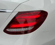 Notranja slika - Mercedes-Benz E-Razred - 220 CDI-AVANTGARDE-MULTIBEAM-LIZING ZA TUJCE-NAV.. - 9 - Predogledna slika