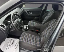 Notranja slika - Škoda Roomster - 1.6 TDI FAMILY LEPO OHRANJENA KREDIT BREZ POLOGA - 10 - Predogledna slika