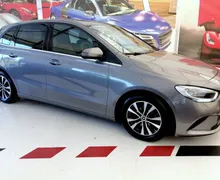Notranja slika - Mercedes-Benz B-Razred - B 180 AVANTGARDE LED KAMERA ALU NAVI 1.LASTNIK-TOP - 11 - Predogledna slika