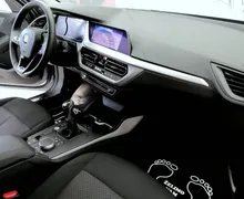Notranja slika - BMW serija 1: - 116i Advantage FULL LED 2XPDC ZATEMNJEN 1.LASTNI - 7 - Predogledna slika
