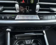 Notranja slika - BMW Serija 3 - Touring: 318i Luxury.NEMŠKI+4ALU.KAMERA.LED.USNJE.ACC.BE - 13 - Predogledna slika