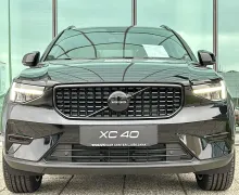Zunanja slika - Volvo XC40 - B3  P  Plus Black Edition... - 2 - Predogledna slika