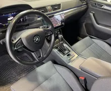 Zunanja slika - Škoda Superb - SLO-NAVIGACIJA-VIRTUAL-MEMORY-RADAR-ALU19-KAMERA - 7 - Predogledna slika