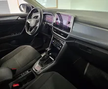 Notranja slika - Volkswagen T-Roc - 2.0 TDI BMT Style DSG - IQ Light.alcantara.kamera - 10 - Predogledna slika