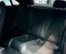 Notranja slika - Mercedes-Benz E-Razred - E 220D•4 MATIC•AMG PAKET•VIRTUAL•SOFT CLOSE•ACC• - 9 - Predogledna slika