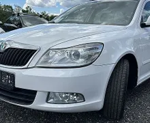 Zunanja slika - Škoda Octavia - Combi 1.9 TDI Ambiente - 1 - Predogledna slika