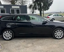 Zunanja slika - Volvo V60 - D4 - DIGITALNI ŠTEVCI - ODLIČEN - 4 - Predogledna slika