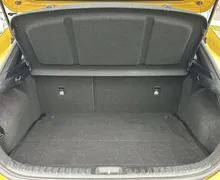 Notranja slika - KIA XCeed - 1.4 T-GDi Prime DCT - 12 - Predogledna slika
