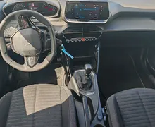 Zunanja slika - Peugeot 2008 - 1.2 PureTech 130 S S Active Pack°°Velik servis°° - 8 - Predogledna slika
